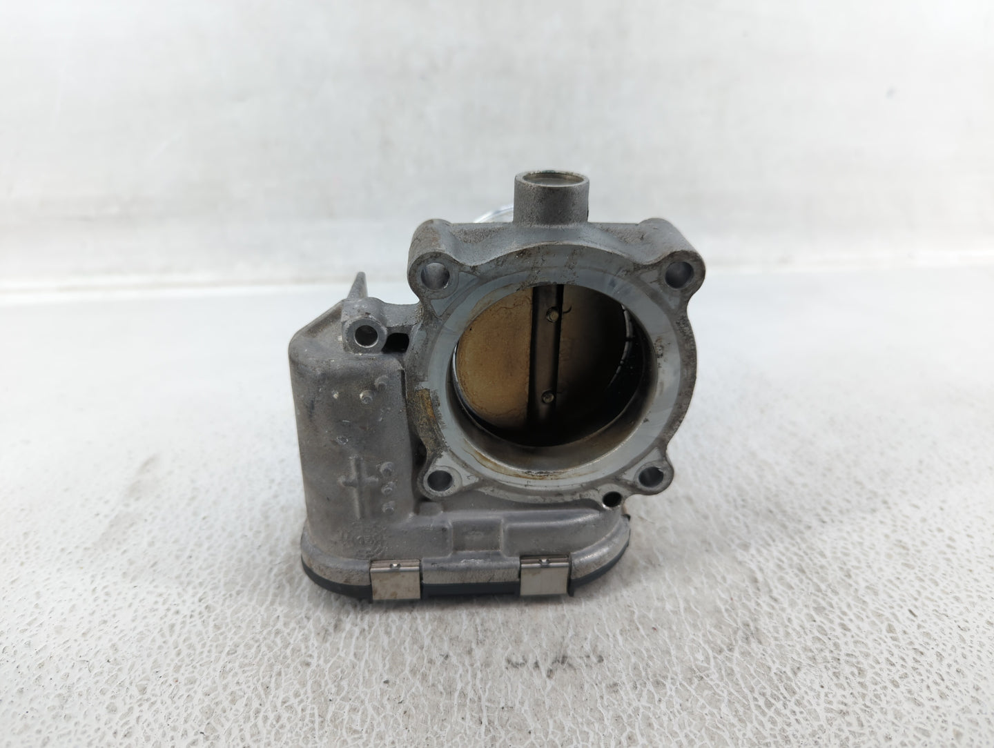 2014-2017 Volkswagen Beetle Throttle Body P/N:06K 133 062 D 06K 133 062 E Fits Fits 2014 2015 2016 2017 OEM Used Auto Parts 