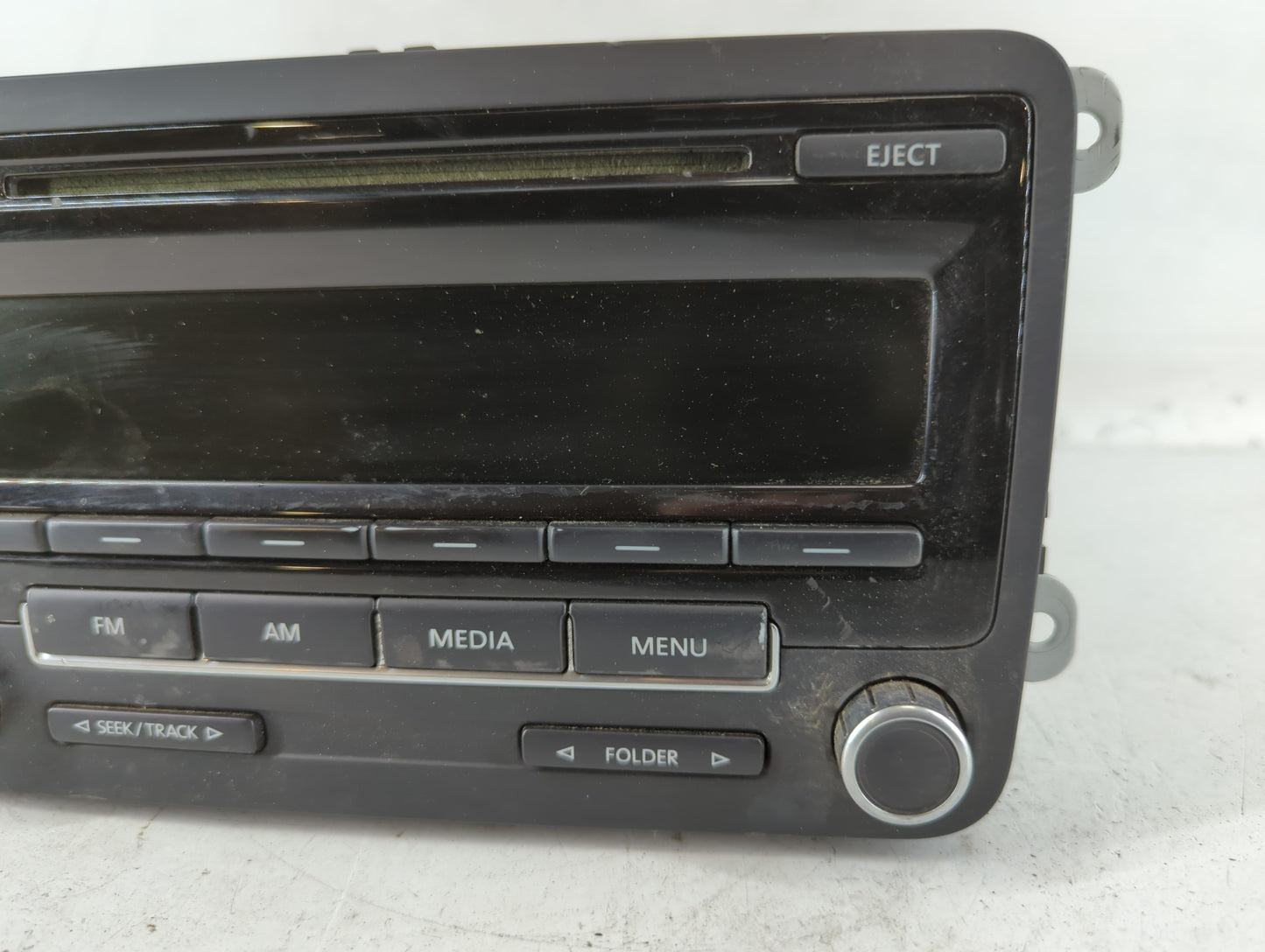 2012-2016 Volkswagen Beetle Am Fm Cd Player Radio Receiver - Oemusedautoparts1.com