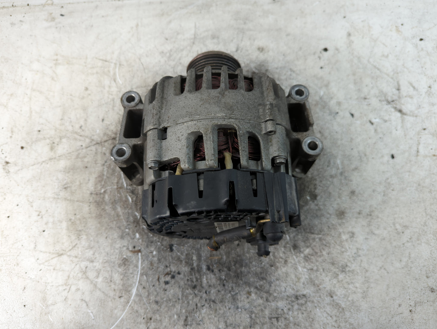 2013-2017 Volkswagen Beetle Alternator Replacement Generator Charging Assembly Engine OEM P/N:06K 903 023 B Fits OEM Used Au