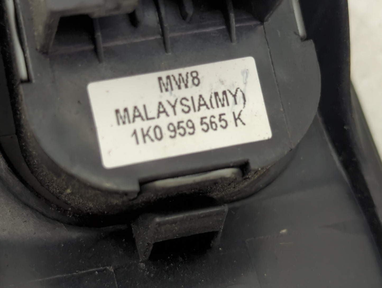 2009-2017 Volkswagen Cc Master Power Window Switch Replacement Driver Side Left P/N:1K0 959 565 K Fits OEM Used Auto Parts -