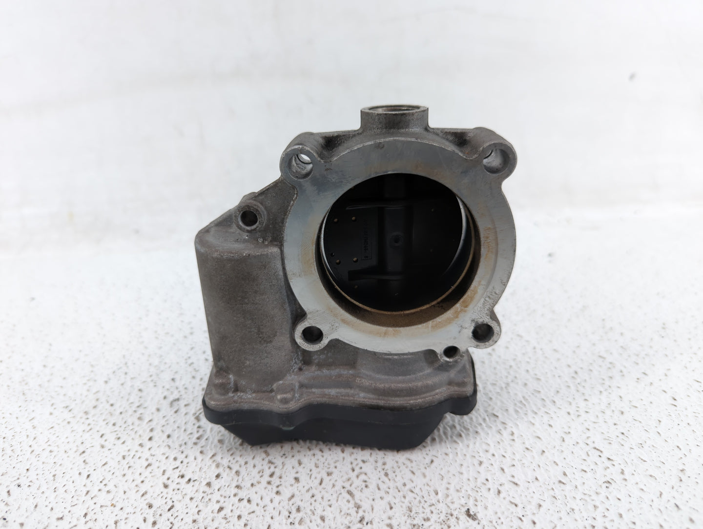 2009-2017 Volkswagen Cc Throttle Body P/N:06F 133 062 T 06F 133 062 Q Fits OEM Used Auto Parts - Oemusedautoparts1.com