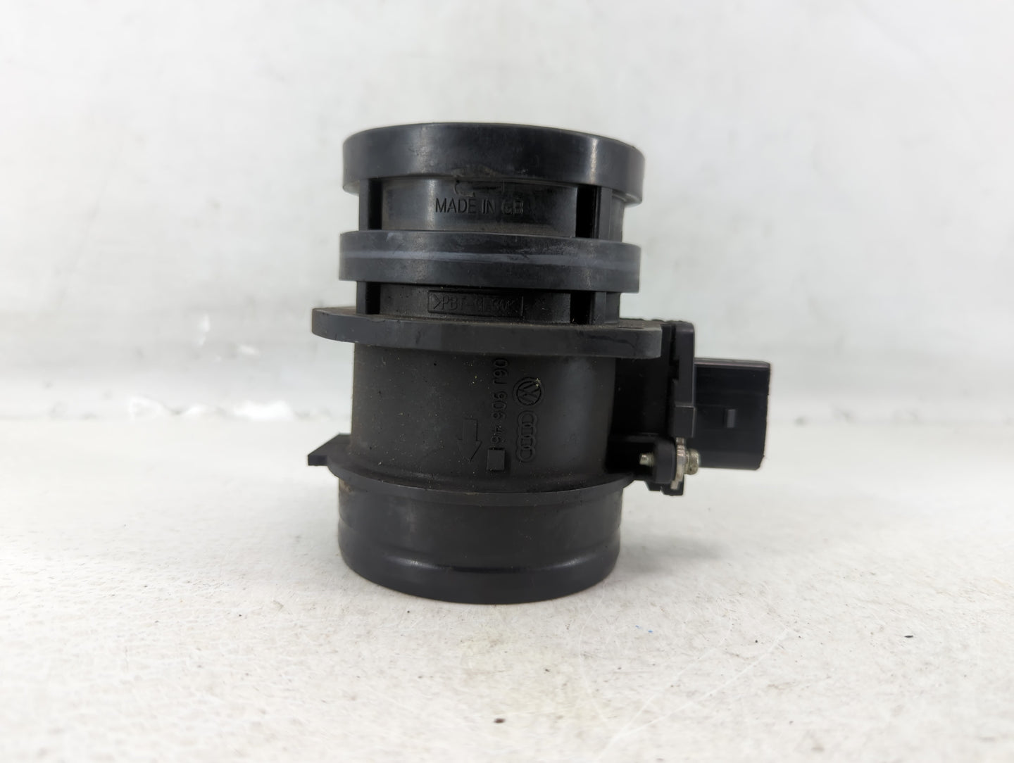 2009-2017 Volkswagen Cc Mass Air Flow Meter Maf 606937 - Oemusedautoparts1.com