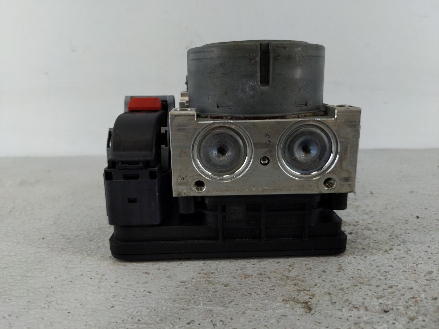 2015-2016 Volkswagen Golf ABS Pump Control Module Replacement P/N:3Q0 614 517 AB 5Q0 614 517 AF Fits Fits 2015 2016 2017 OEM