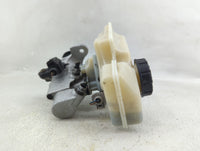 2015-2019 Volkswagen Golf Brake Master Cylinder - Oemusedautoparts1.com