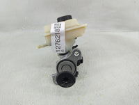 2015-2019 Volkswagen Golf Brake Master Cylinder - Oemusedautoparts1.com