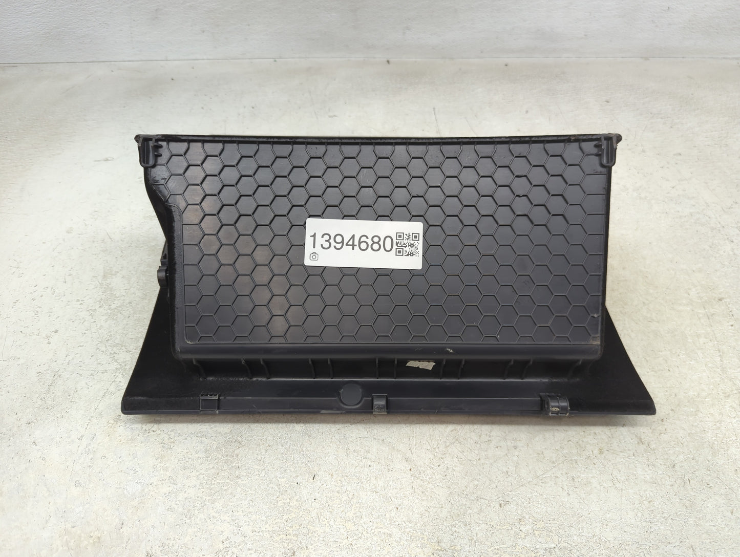 2016 Volkswagen Golf Passenger Glove Box Door Storage Compartment Black - Oemusedautoparts1.com