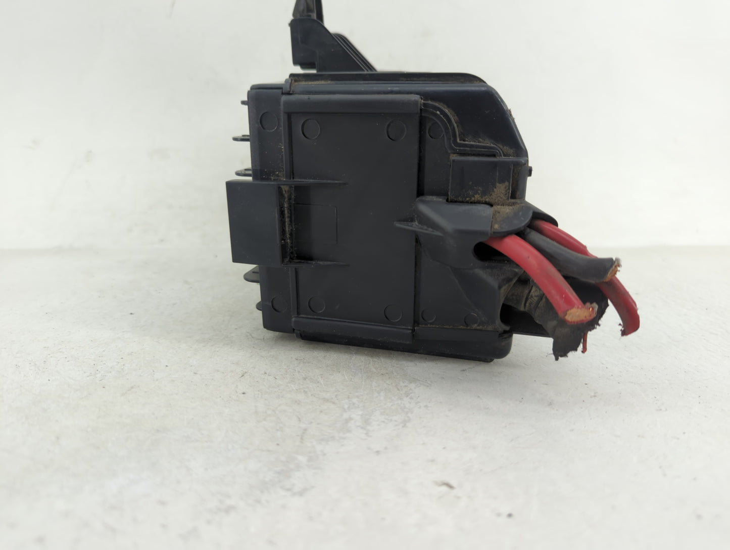 2015-2019 Volkswagen Golf Fusebox Fuse Box Panel Relay Module P/N:5Q0 907 361 C 6351-2835 Fits OEM Used Auto Parts - Oemused