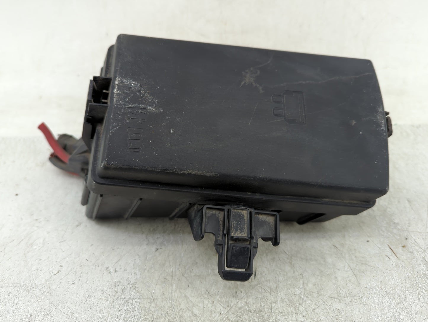 2015-2019 Volkswagen Golf Fusebox Fuse Box Panel Relay Module Fits Fits 2015 2016 2017 2018 2019 2020 2021 2022 OEM Used Aut
