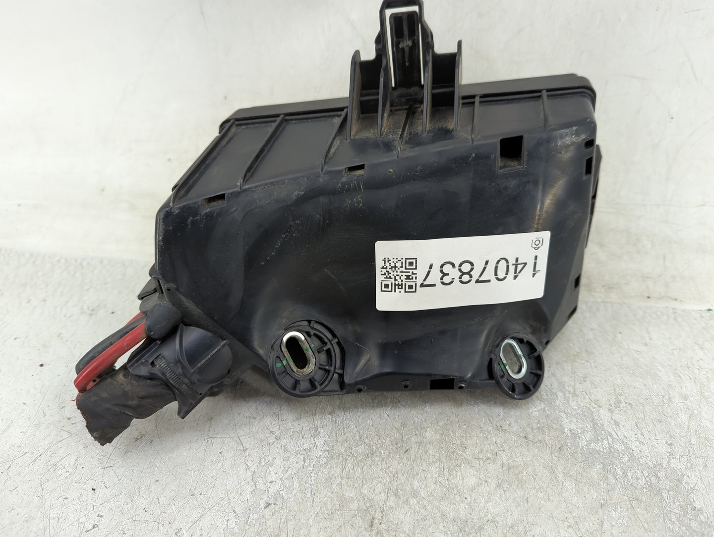 2015-2019 Volkswagen Golf Fusebox Fuse Box Panel Relay Module Fits Fits 2015 2016 2017 2018 2019 2020 2021 2022 OEM Used Aut
