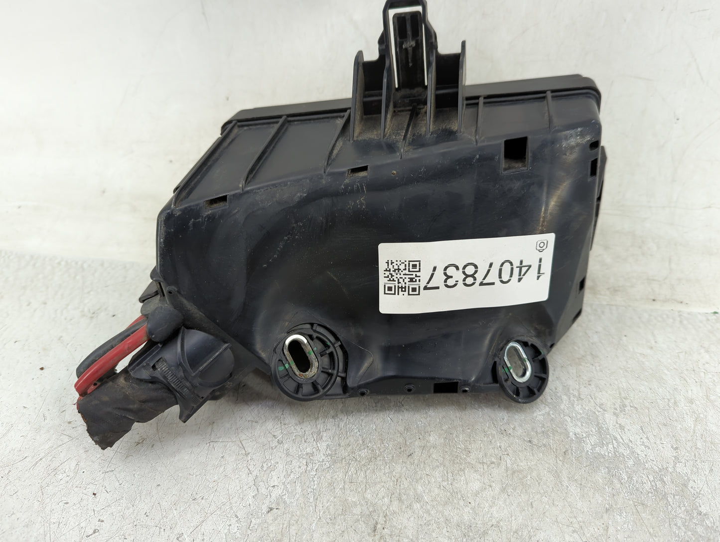 2015-2019 Volkswagen Golf Fusebox Fuse Box Panel Relay Module Fits Fits 2015 2016 2017 2018 2019 2020 2021 2022 OEM Used Aut