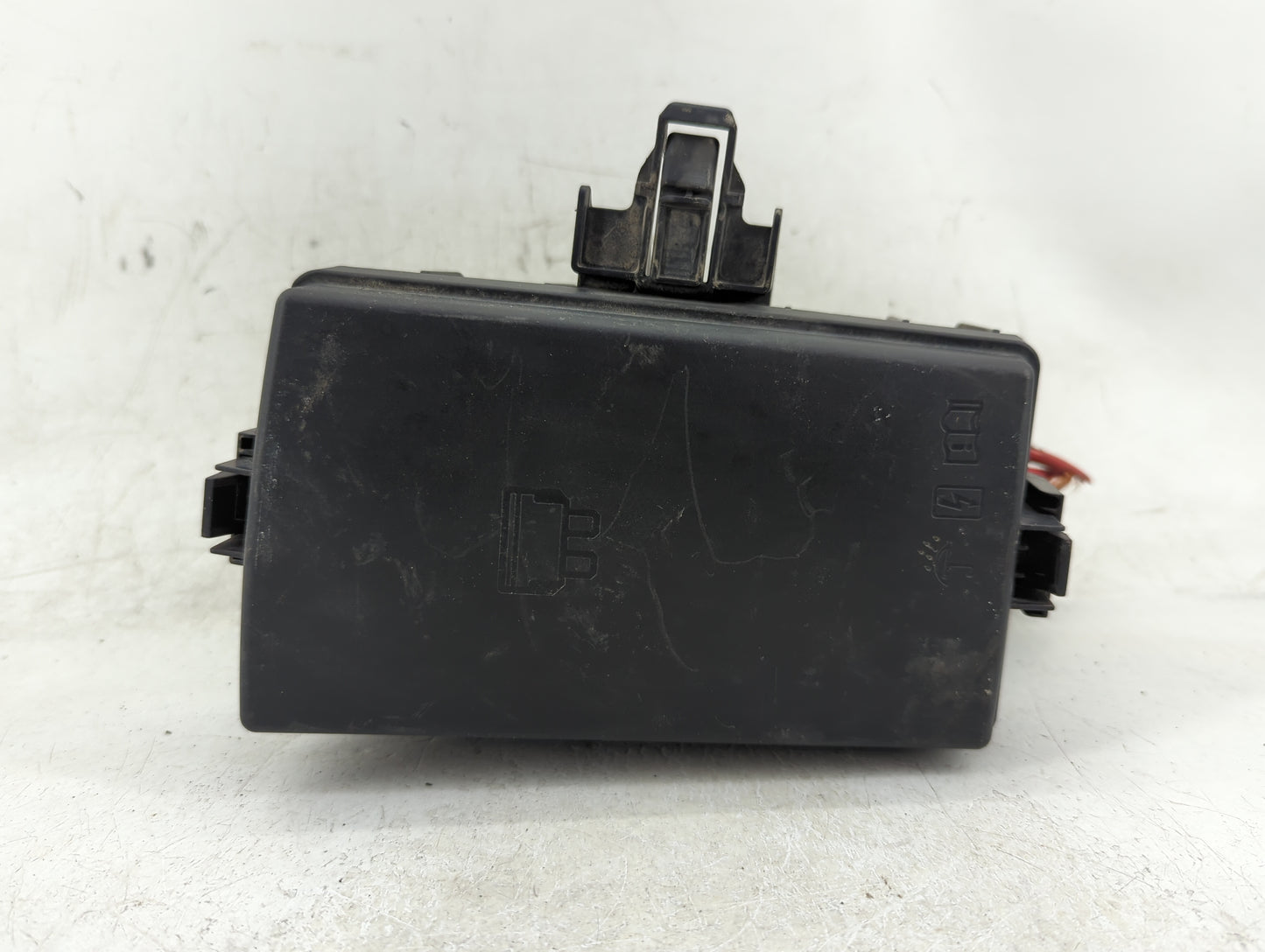 2015-2019 Volkswagen Golf Fusebox Fuse Box Panel Relay Module P/N:6351-2386 5Q0 937 132 A Fits OEM Used Auto Parts - Oemused