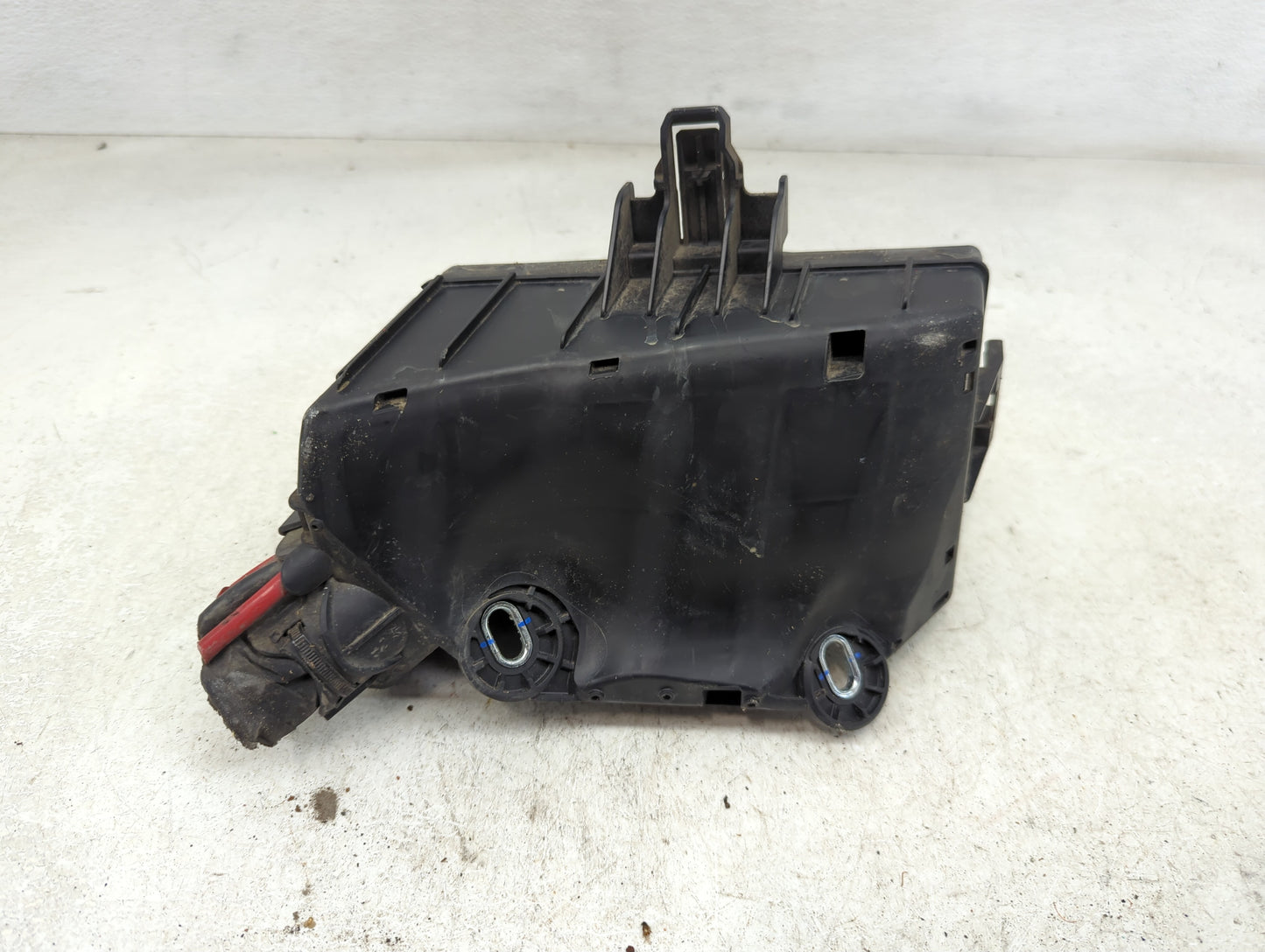 2015-2019 Volkswagen Golf Fusebox Fuse Box Panel Relay Module P/N:5Q0937132A 6351-2386 Fits OEM Used Auto Parts - Oemusedaut