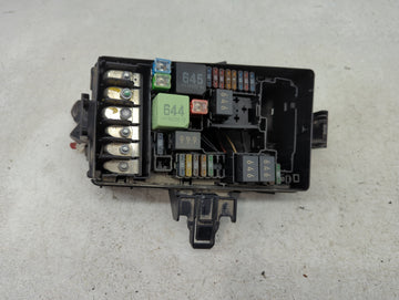 2015-2019 Volkswagen Golf Fusebox Fuse Box Panel Relay Module P/N:5Q0 937 132 A 6351-2386 Fits OEM Used Auto Parts
