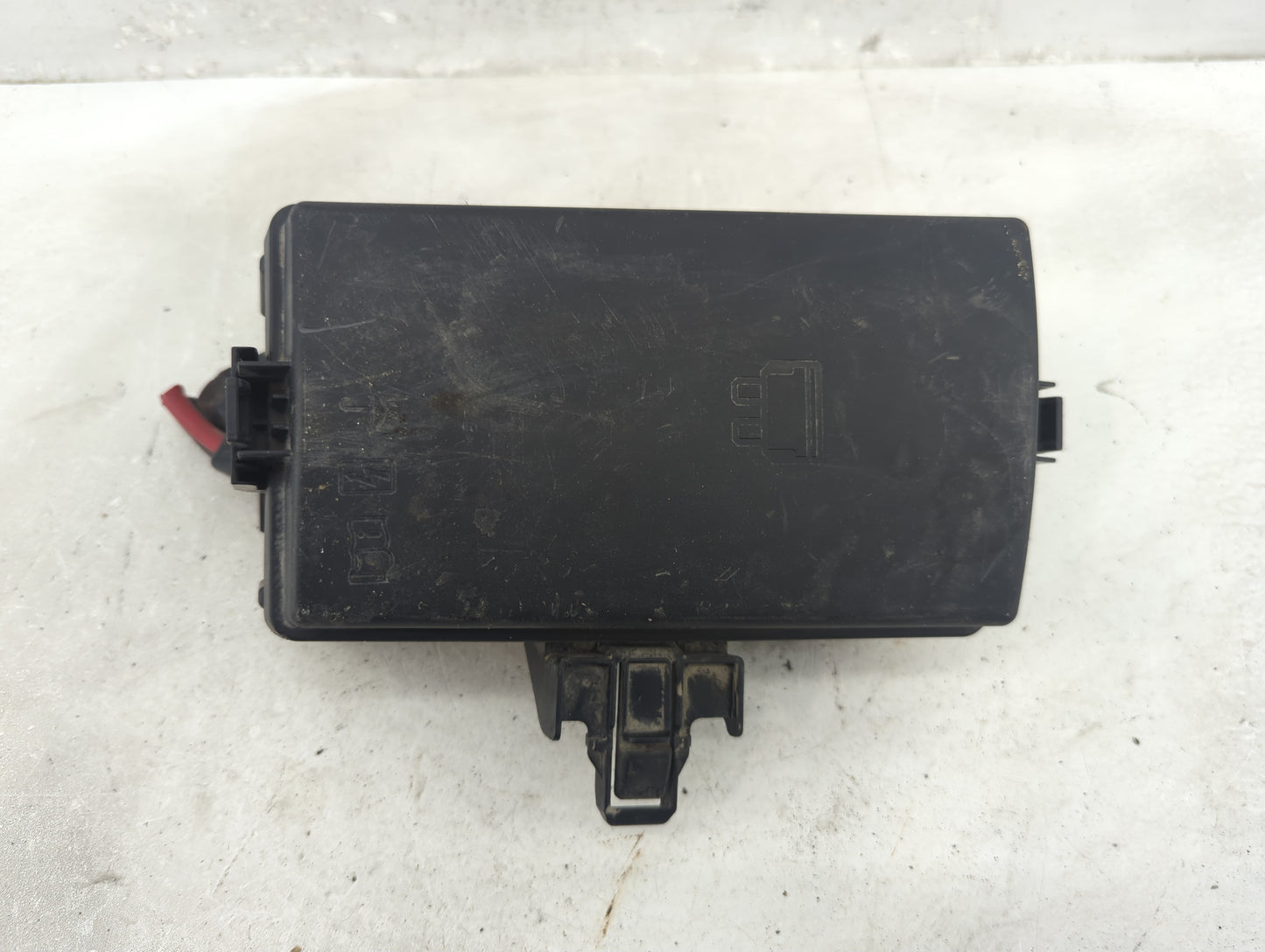 2015-2019 Volkswagen Golf Fusebox Fuse Box Panel Relay Module P/N:5Q0 937 132 A 6351-2386 Fits OEM Used Auto Parts - Oemused