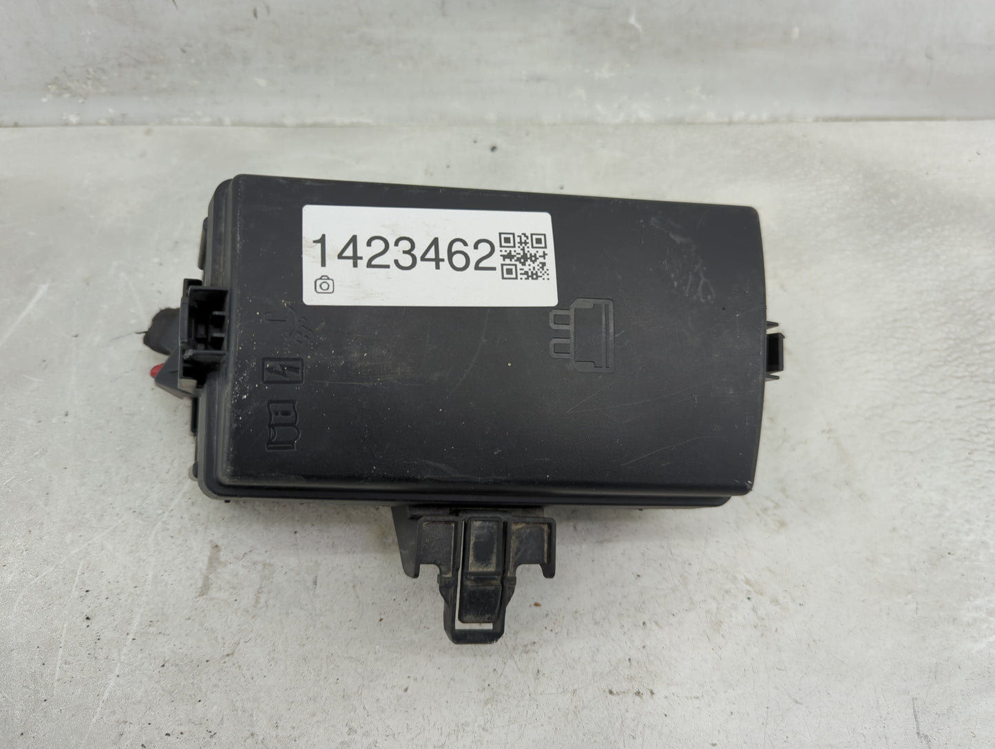 2015-2019 Volkswagen Golf Fusebox Fuse Box Panel Relay Module P/N:6351-2386 6Q0 937 132 A Fits OEM Used Auto Parts - Oemused