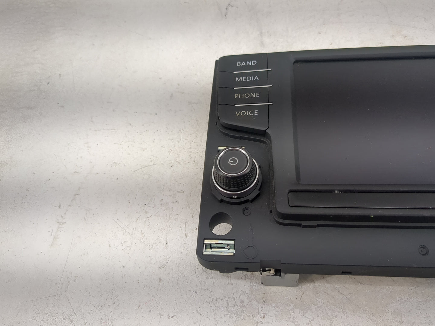 2016-2017 Volkswagen Golf Information Display Screen - Oemusedautoparts1.com