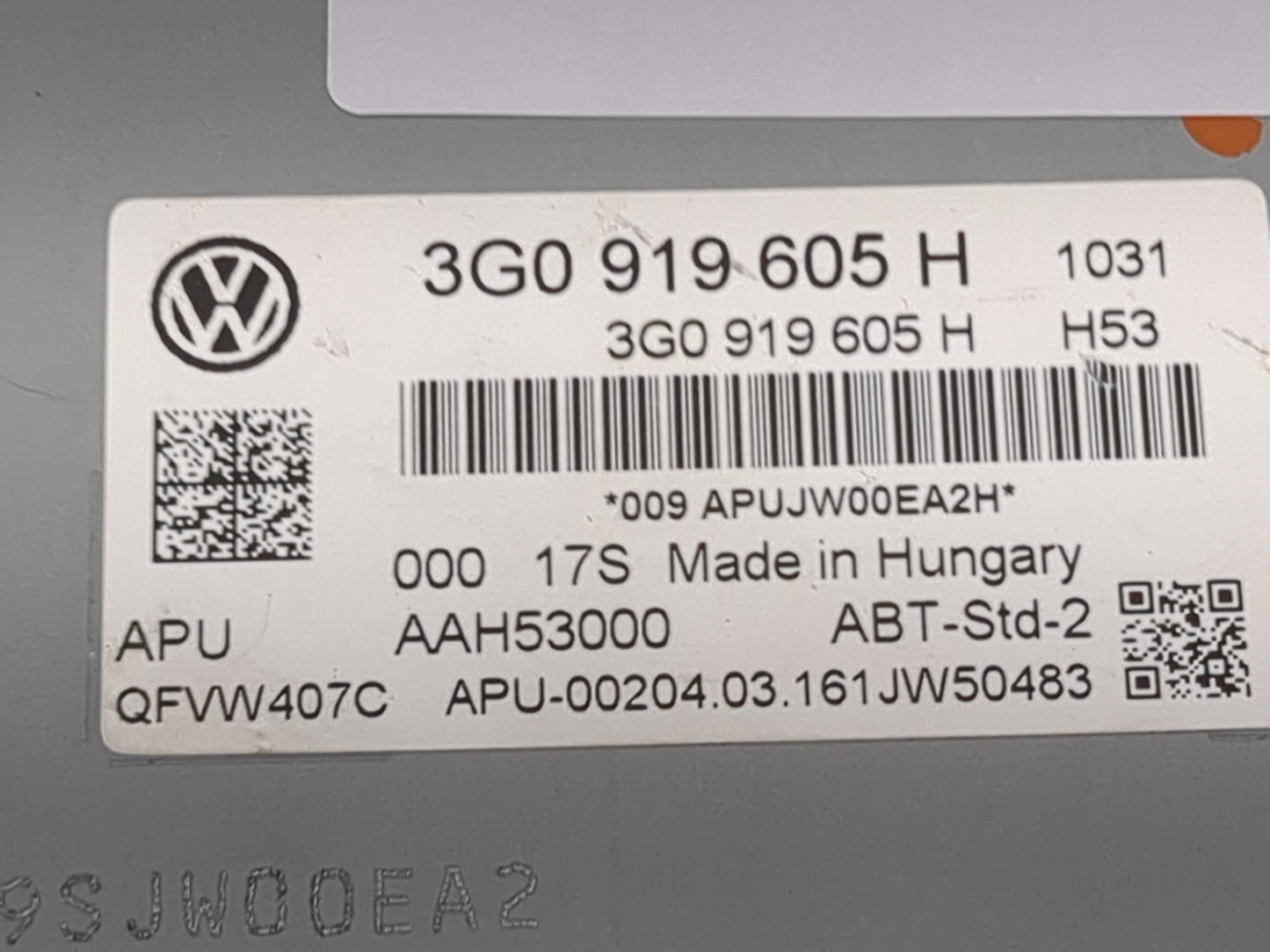 2016-2017 Volkswagen Golf Information Display Screen - Oemusedautoparts1.com