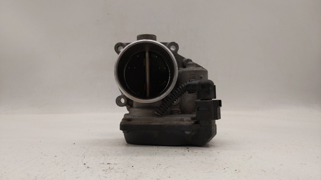 2013-2019 Volkswagen Golf Throttle Body P/N:E8-2103-0-09305-00485 06F 133 062 E Fits OEM Used Auto Parts - Oemusedautoparts1