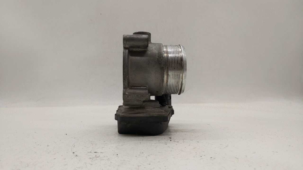 2013-2019 Volkswagen Golf Throttle Body P/N:E8-2103-0-09305-00485 06F 133 062 E Fits OEM Used Auto Parts - Oemusedautoparts1