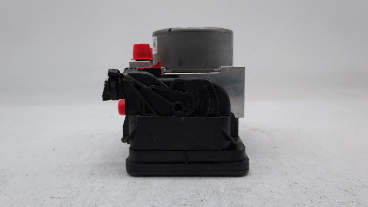 2015-2016 Volkswagen Golf ABS Pump Control Module Replacement P/N:3Q0 614 517 P 3Q0 614 517 T Fits Fits 2015 2016 2017 OEM U