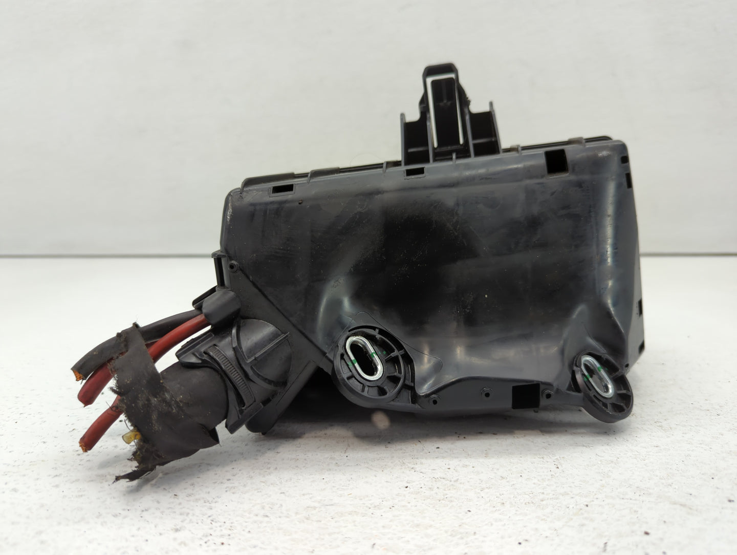 2015-2019 Volkswagen Golf Fusebox Fuse Box Panel Relay Module P/N:5Q0 907 361 C Fits Fits 2015 2016 2017 2018 2019 2020 2021