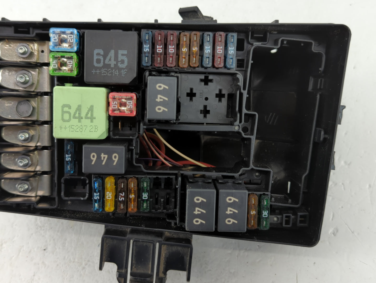 2015-2019 Volkswagen Golf Fusebox Fuse Box Panel Relay Module P/N:500 907 361 C Fits Fits 2015 2016 2017 2018 2019 2020 2021