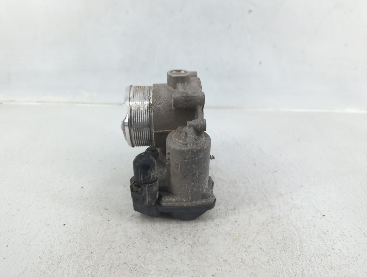 2013-2019 Volkswagen Golf Throttle Body P/N:06F 133 062 T Fits OEM Used Auto Parts - Oemusedautoparts1.com
