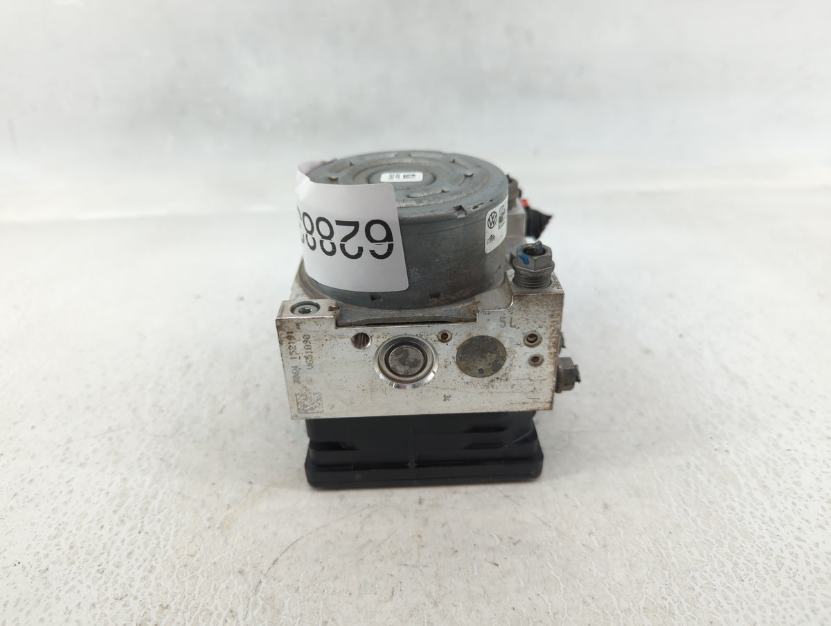 2015-2016 Volkswagen Golf Anti-Lock Brake ABS Pump Module Actuator OEM P/N:3Q0 614 517 T Fits Fits 2015 2016 2017 OEM Used A