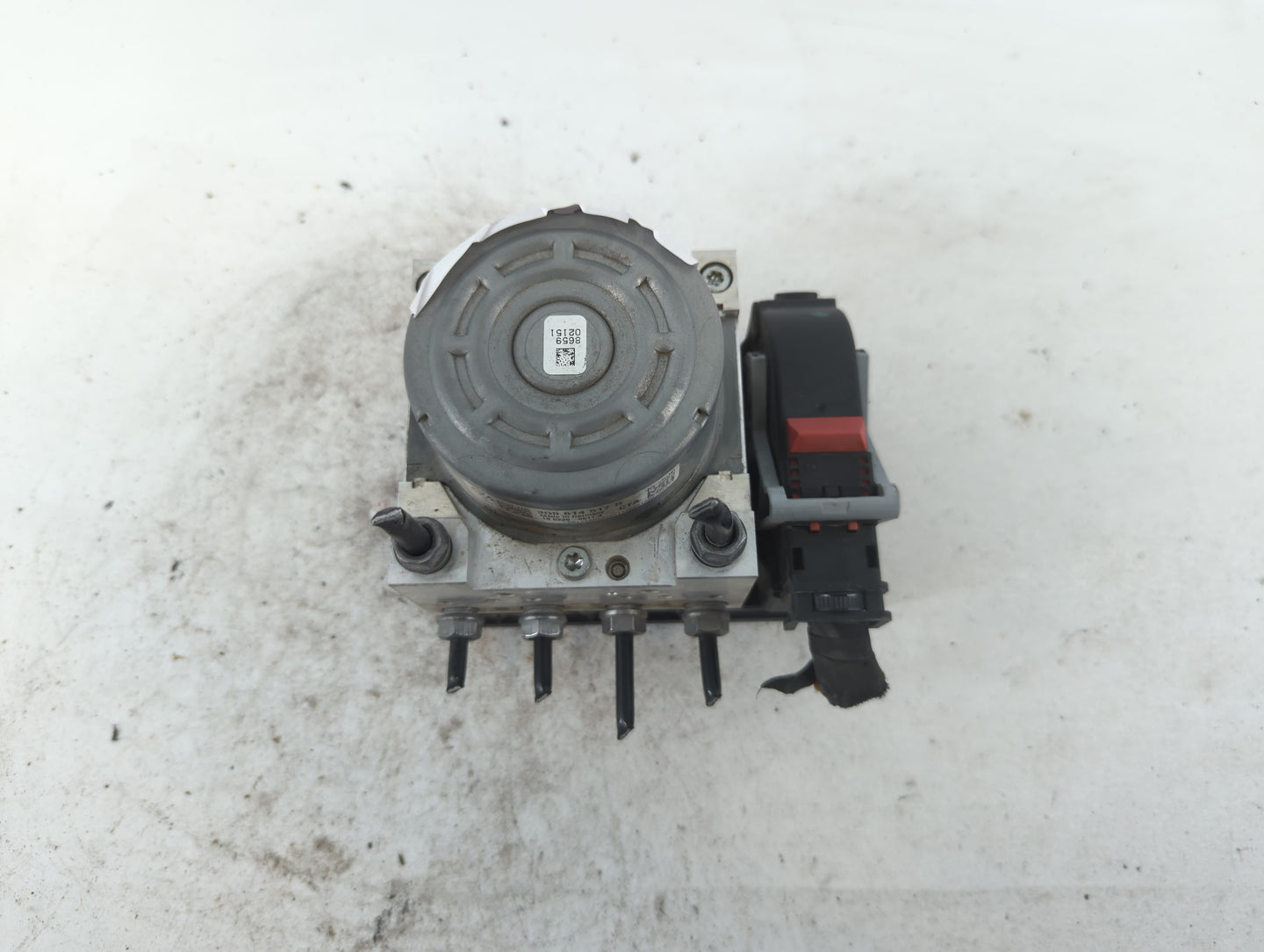 2015-2016 Volkswagen Golf ABS Pump Control Module Replacement P/N:3Q0 614 517 R Fits Fits 2015 2016 2017 OEM Used Auto Parts