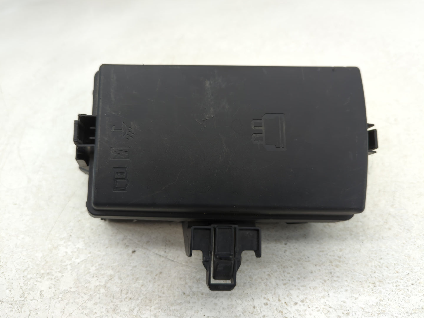 2015-2019 Volkswagen Golf Fusebox Fuse Box Panel Relay Module P/N:5Q0 907 361 0 Fits Fits 2015 2016 2017 2018 2019 2020 2021