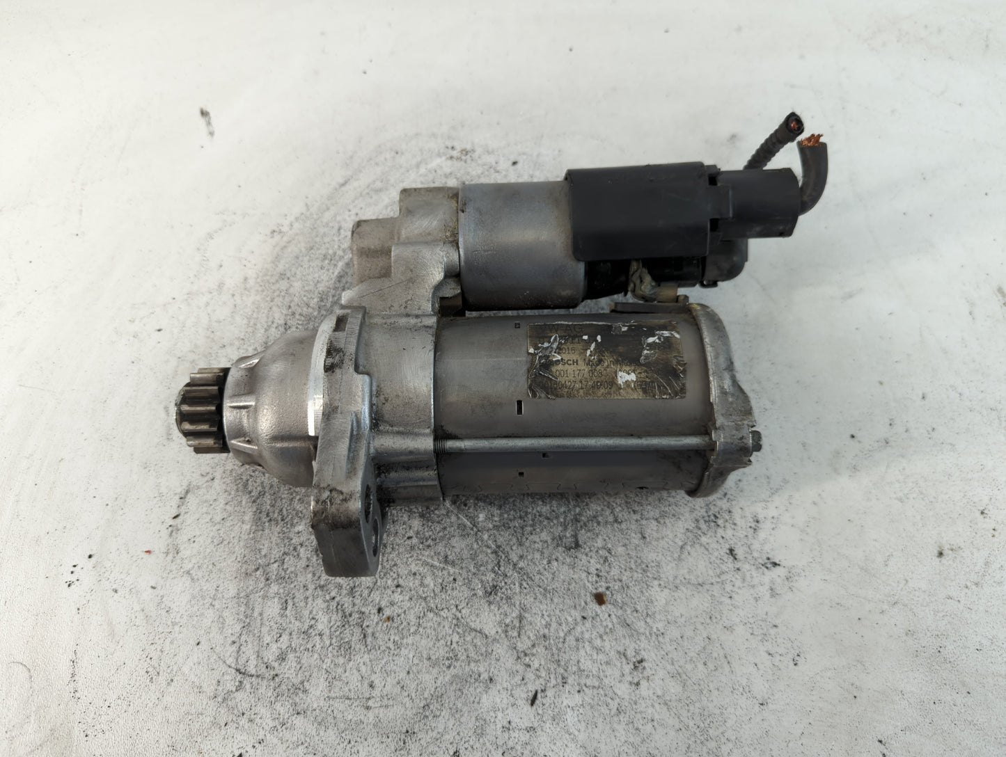 2015-2018 Volkswagen Golf Car Starter Motor Solenoid OEM P/N:00160427 001 177 008 Fits OEM Used Auto Parts - Oemusedautopart