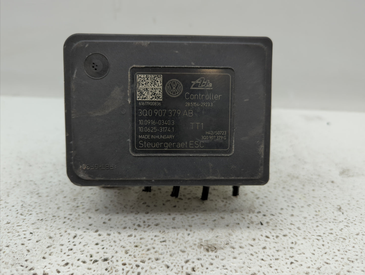 2016 Volkswagen Golf Sportwagen ABS Pump Control Module Replacement P/N:3Q0 614 517 AB 5Q0 614 517 AF Fits Fits 2015 2017 OE