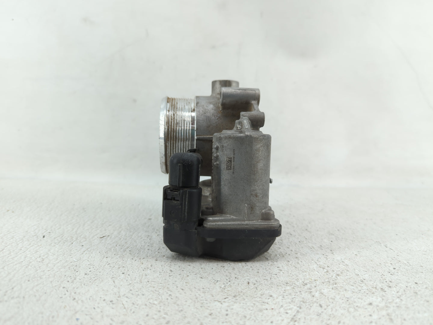 2016 Volkswagen Golf Sportwagen Throttle Body P/N:06F 133 062 G 06F 133 062 Q Fits OEM Used Auto Parts - Oemusedautoparts1.c