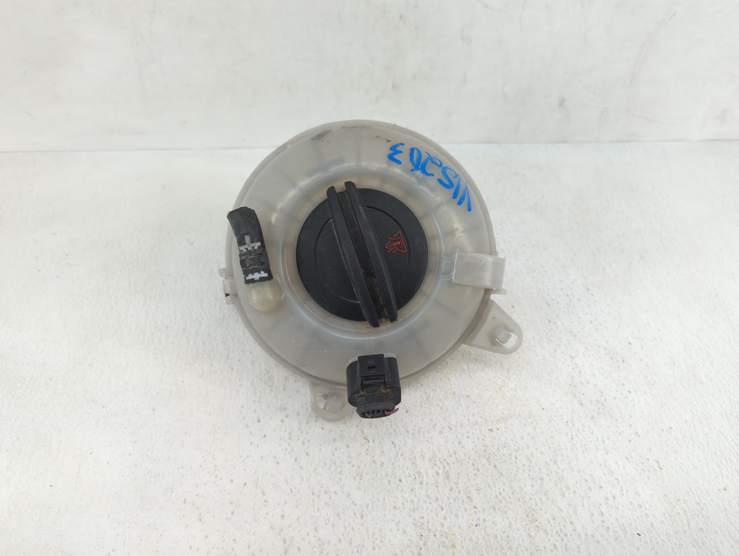 Golf Sportwagen Radiator Coolant Overflow Expansion Tank Bottle - Oemusedautoparts1.com