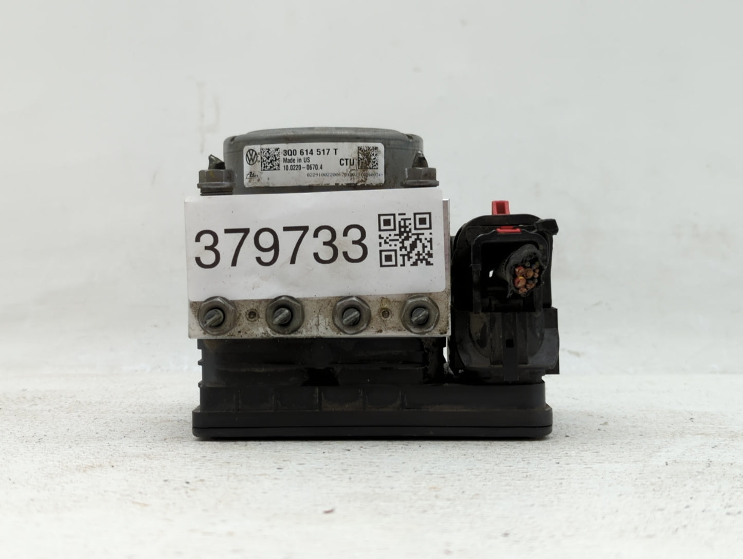 2016 Volkswagen Golf Sportwagen ABS Pump Control Module Replacement P/N:3Q0 614 517 AB 5Q0 614 517 AF Fits Fits 2015 2017 OE