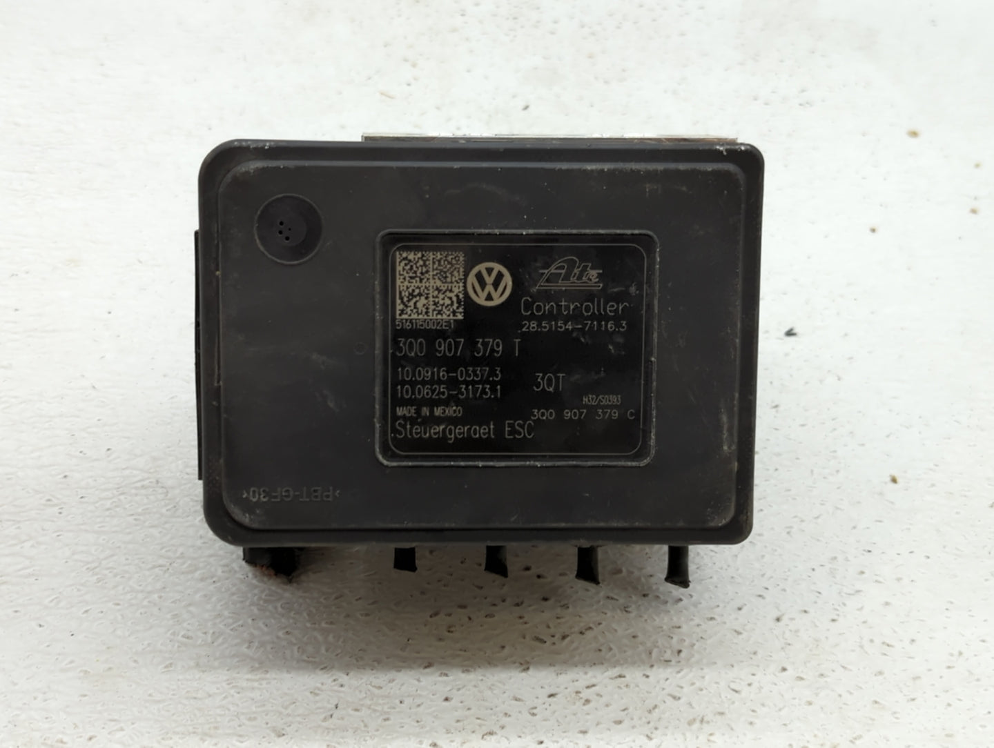 2016 Volkswagen Golf Sportwagen ABS Pump Control Module Replacement P/N:3Q0 614 517 AB 5Q0 614 517 AF Fits Fits 2015 2017 OE