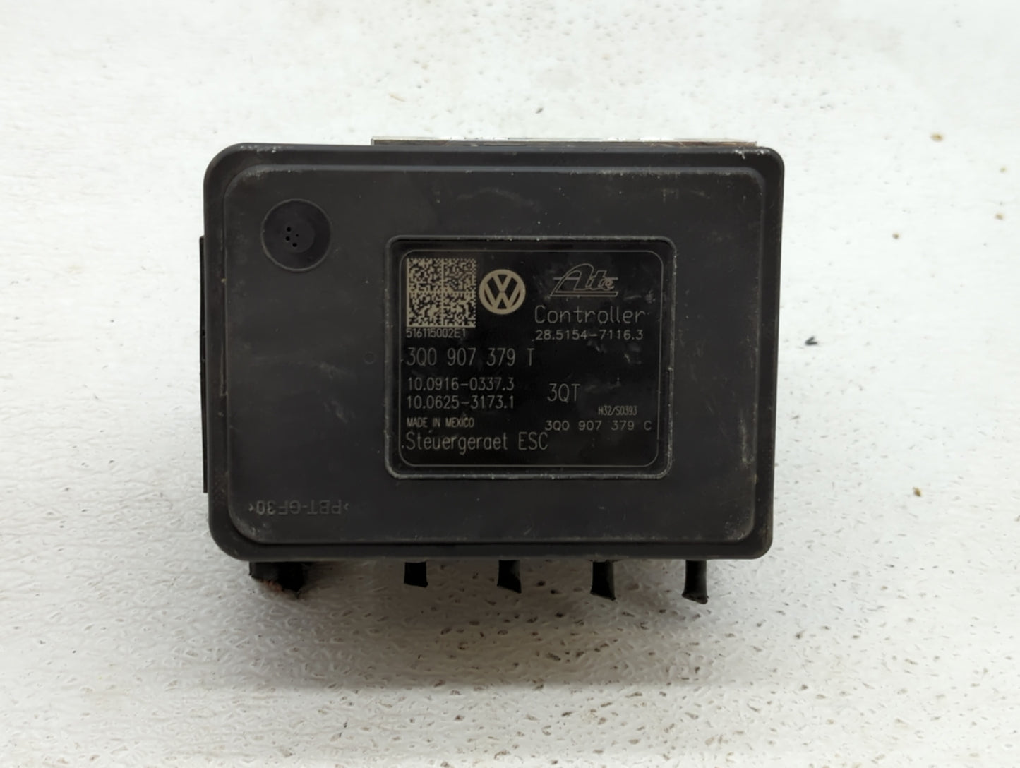 2016 Volkswagen Golf Sportwagen ABS Pump Control Module Replacement P/N:3Q0 614 517 AB 5Q0 614 517 AF Fits Fits 2015 2017 OE