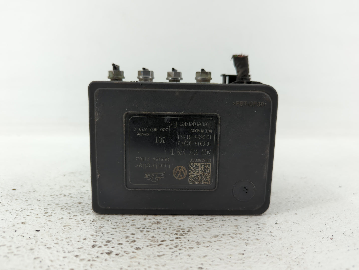 2016 Volkswagen Golf Sportwagen ABS Pump Control Module Replacement P/N:3Q0 614 517 AB 5Q0 614 517 AF Fits Fits 2015 2017 OE