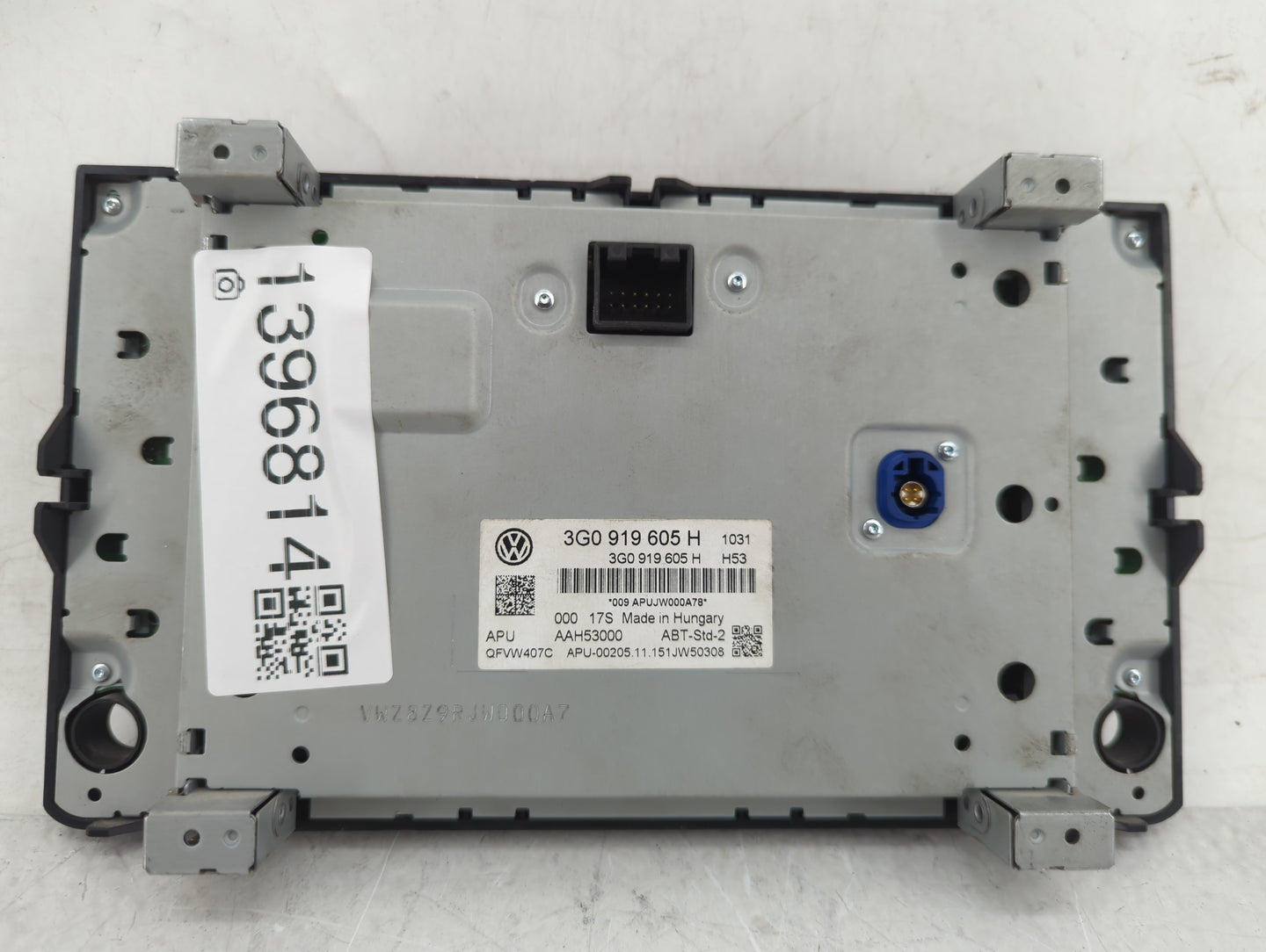 2015-2016 Volkswagen Gti Radio AM FM Cd Player Receiver Replacement P/N:3G0919605H Fits Fits 2015 2016 OEM Used Auto Parts -