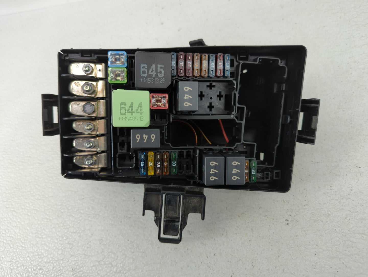 2015-2019 Volkswagen Gti Fusebox Fuse Box Panel Relay Module P/N:6351-2832 Fits Fits 2015 2016 2017 2018 2019 2020 2021 2022
