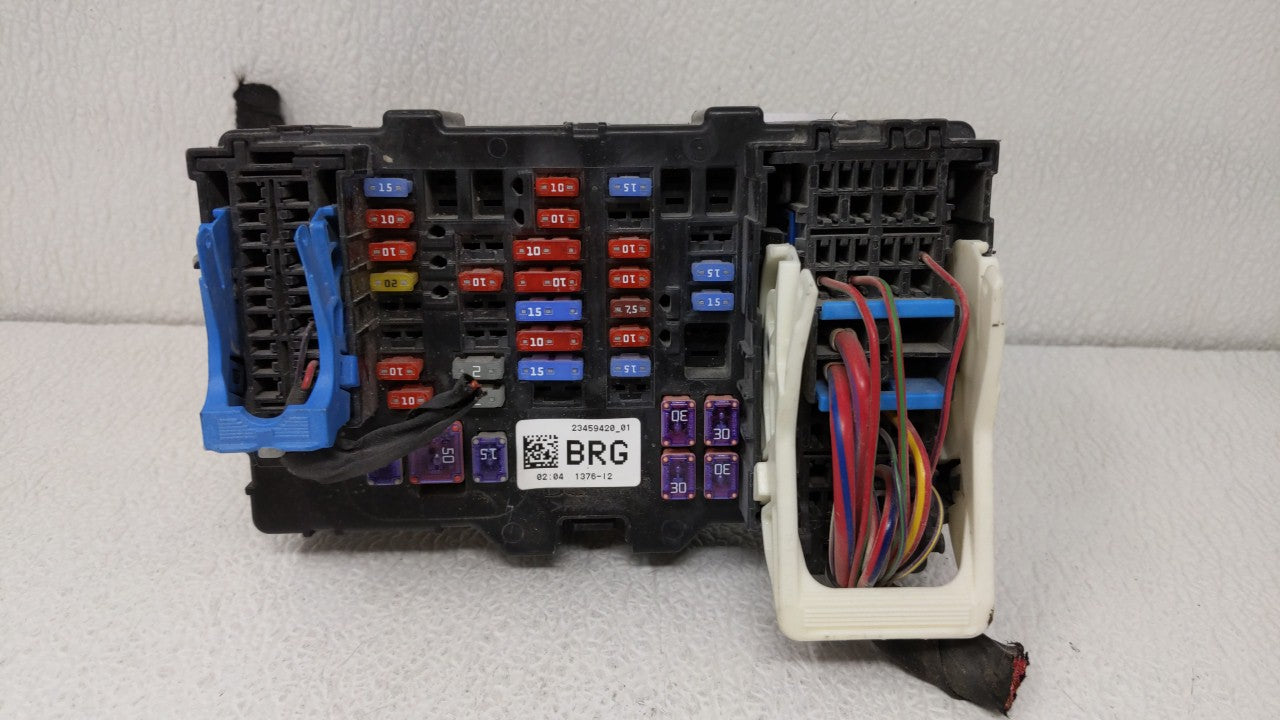 2015-2018 Volkswagen Jetta Fusebox Fuse Box Panel Relay Module P/N:5C0.937.819L Fits Fits 2015 2016 2017 2018 OEM Used Auto 