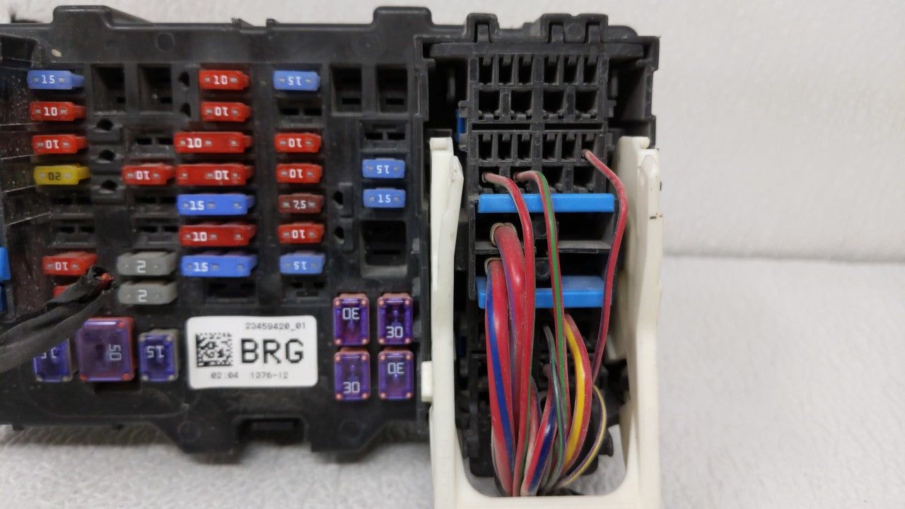 2015-2018 Volkswagen Jetta Fusebox Fuse Box Panel Relay Module P/N:5C0.937.819L Fits Fits 2015 2016 2017 2018 OEM Used Auto 
