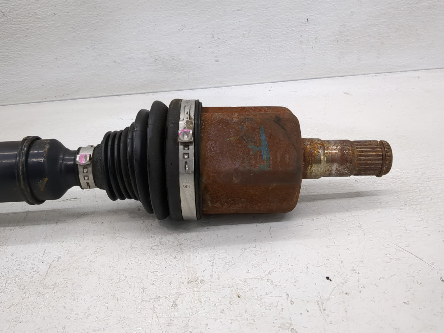 2005-2018 Volkswagen Jetta Axle Shaft Front Passenger Cv C/v - Oemusedautoparts1.com