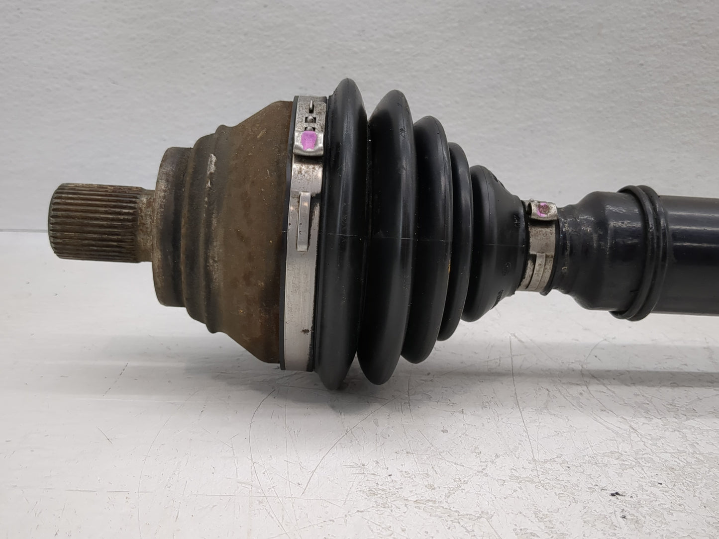 2005-2018 Volkswagen Jetta Axle Shaft Front Passenger Cv C/v - Oemusedautoparts1.com