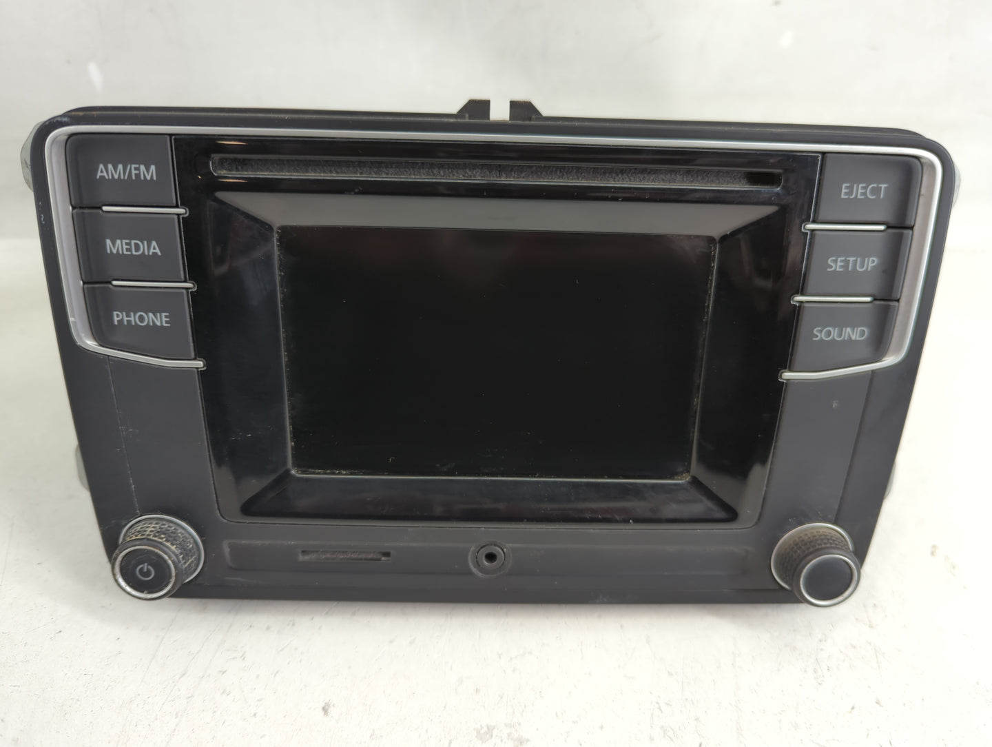 2016-2017 Volkswagen Jetta Radio AM FM Cd Player Receiver Replacement P/N:561 035 150 Fits Fits 2013 2014 2015 2016 2017 OEM