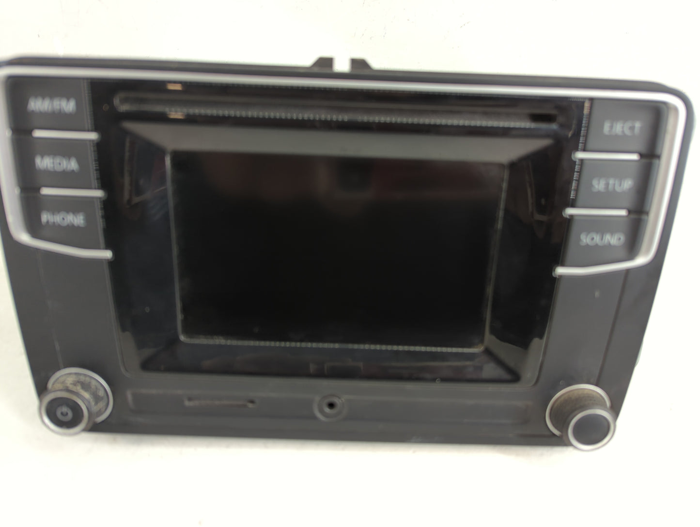 2016-2017 Volkswagen Jetta Radio AM FM Cd Player Receiver Replacement P/N:561 035 150 Fits Fits 2013 2014 2015 2016 2017 OEM