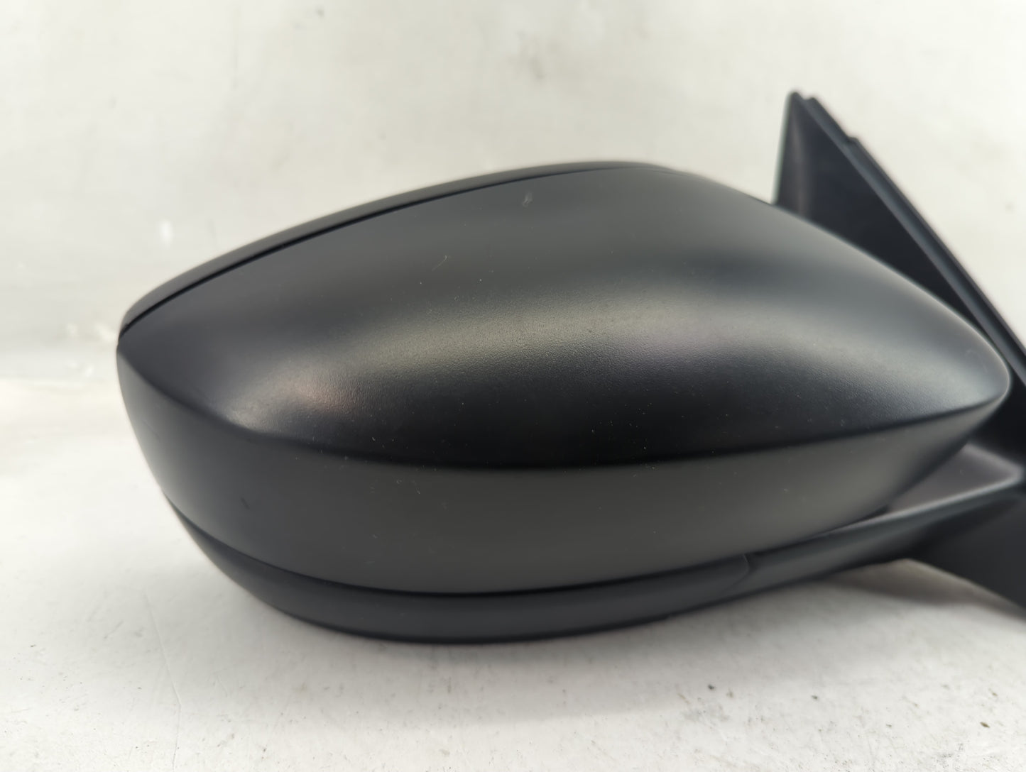 2014-2018 Volkswagen Jetta Passenger Side View Mirror - Right Door Mirror OEM Used - Oemusedautoparts1.com