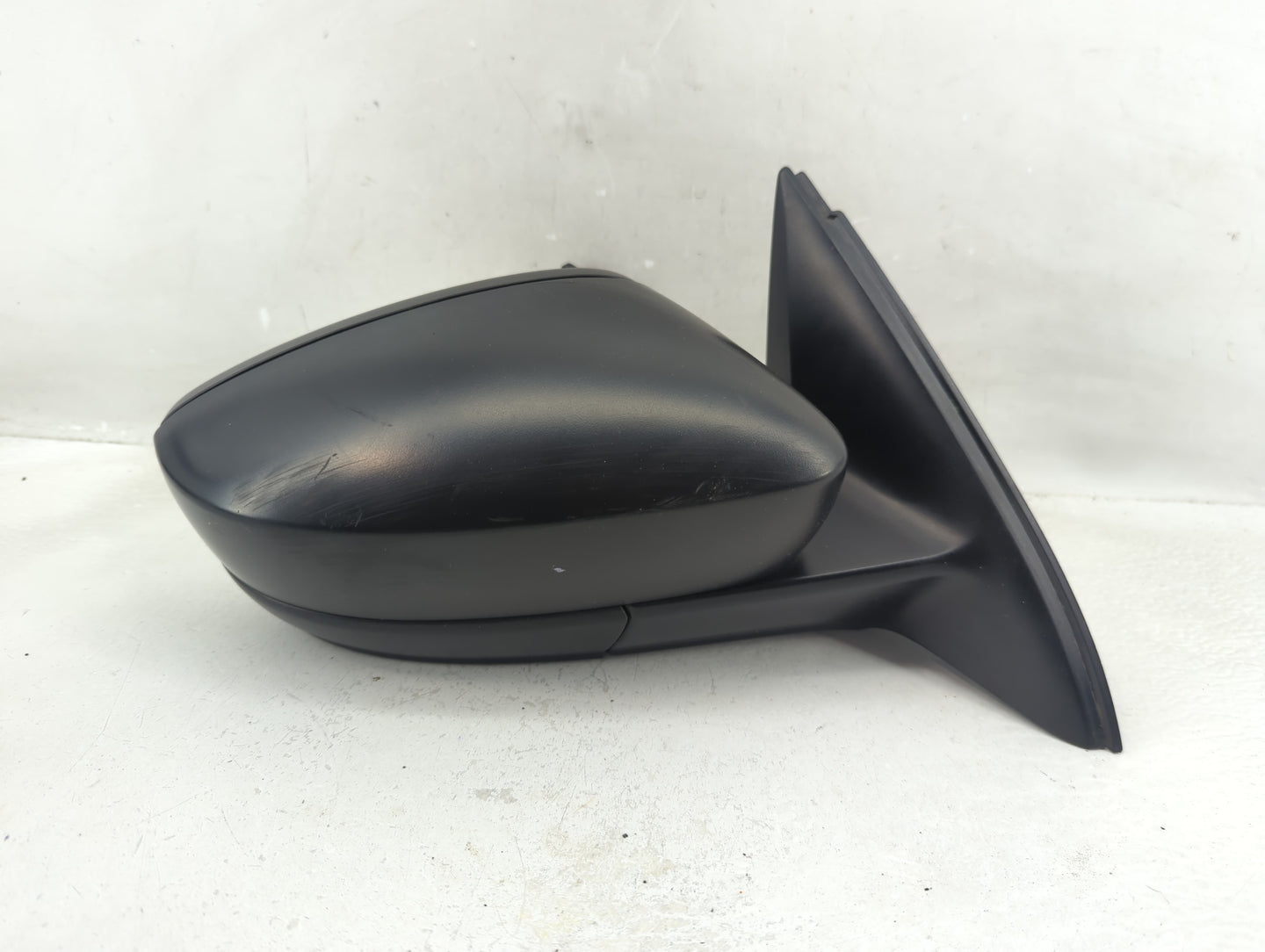 2011-2016 Volkswagen Jetta Passenger Side View Mirror - Right Door Mirror OEM Used - Oemusedautoparts1.com