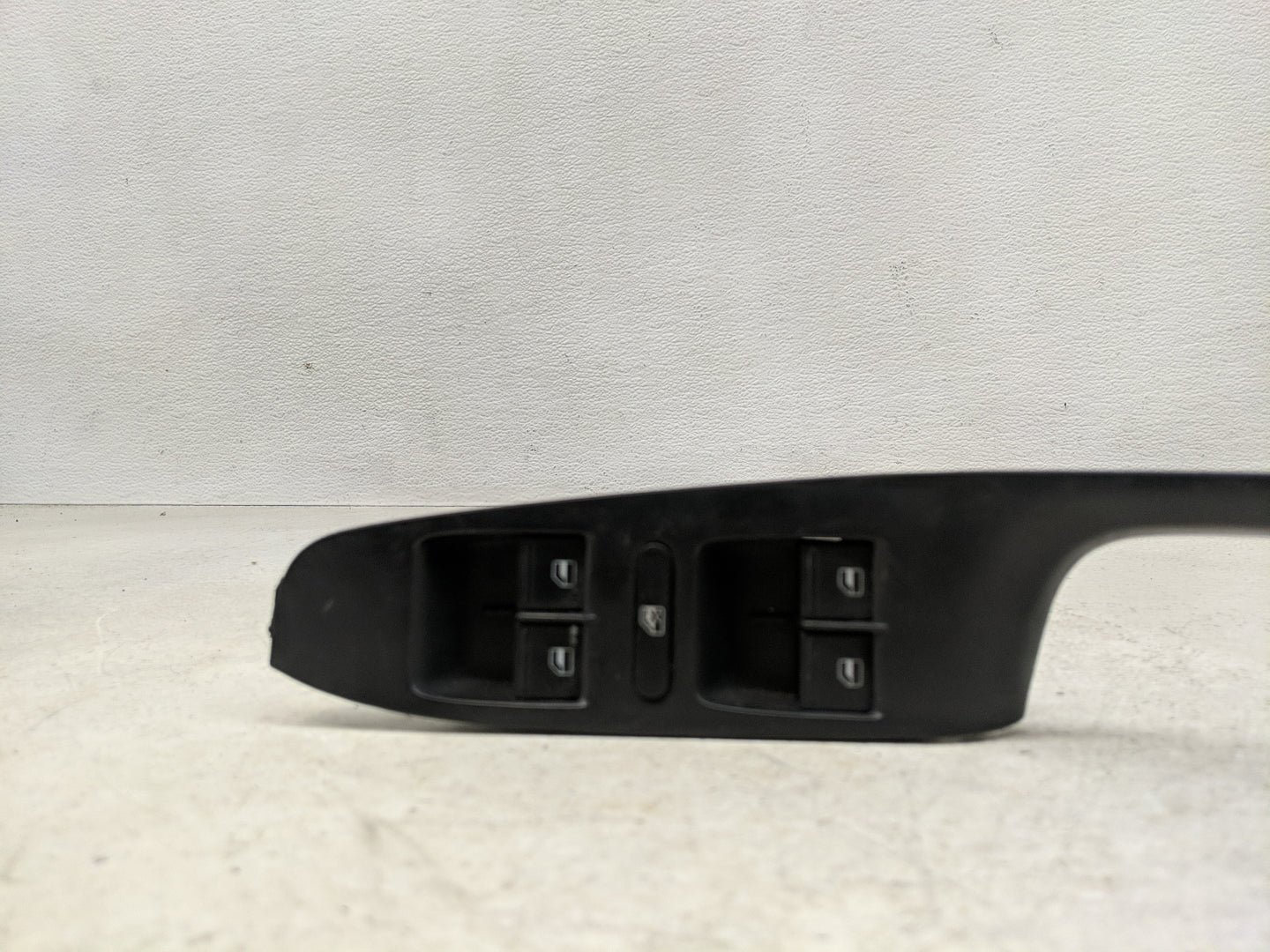 2005-2018 Volkswagen Jetta Master Power Window Switch Replacement Driver Side Left P/N:5C7 867 255 CD Fits OEM Used Auto Par