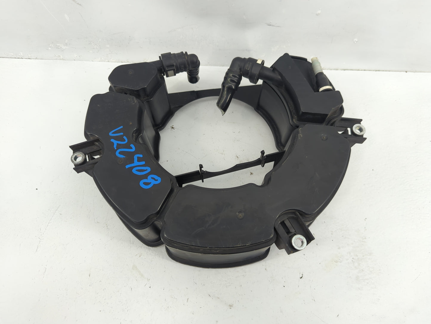 2016 Volkswagen Jetta Fuel Vapor Charcoal Canister - Oemusedautoparts1.com